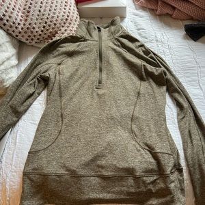 Lululemon quarter zip, barely worn. Like new